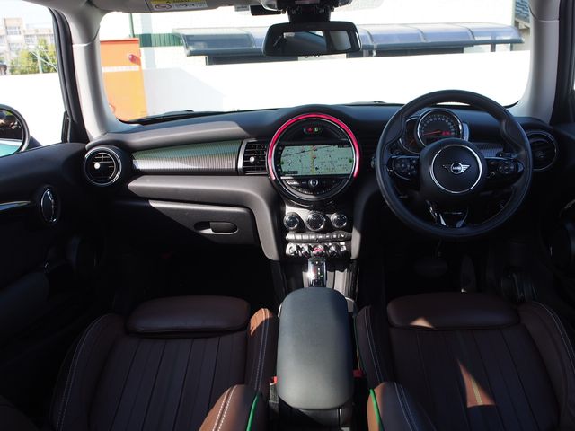 Bmw MINI 2020-05 3690-21