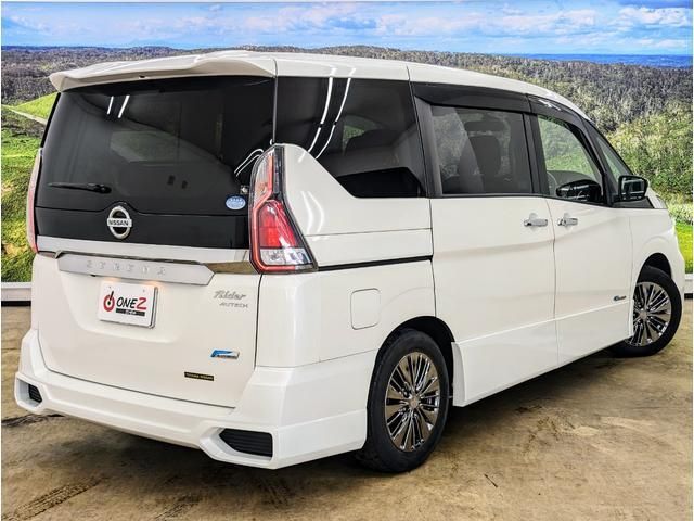 Nissan SERENA 2016-10 184831-17