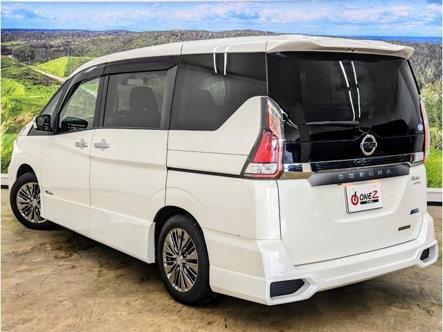 Nissan SERENA 2016-10 184831-18