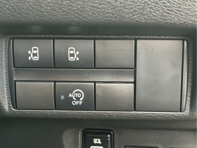 Nissan ROOX 2021-08 10638-9