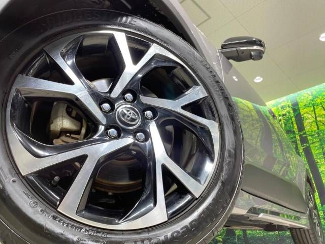 Toyota C-HR 2017-03 192572-14