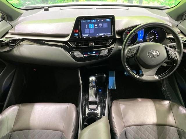 Toyota C-HR 2017-03 192572-1