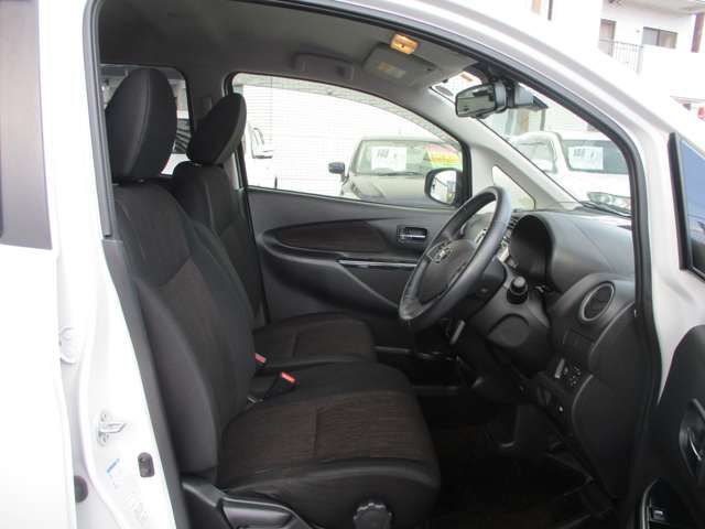 Nissan DAYZ 2017-08 9615-11