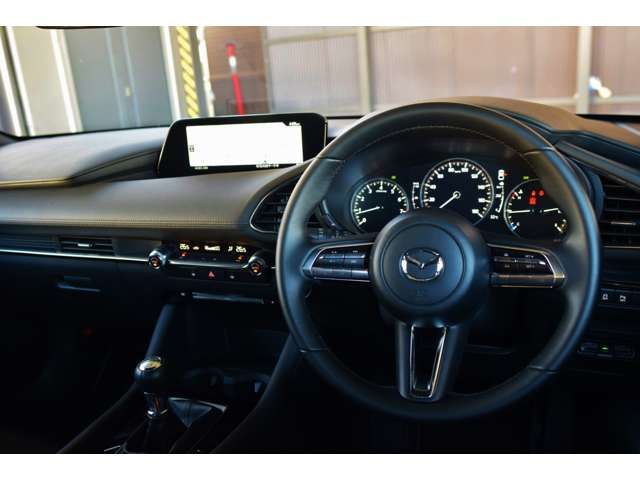 Mazda MAZDA3 2021-06 5622-3