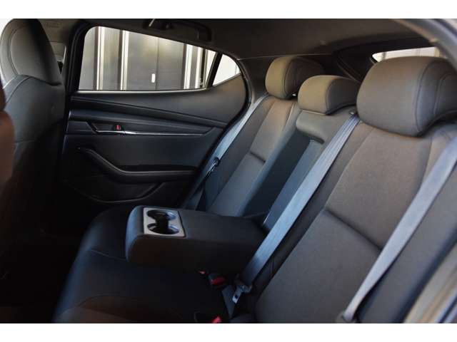 Mazda MAZDA3 2021-06 5622-11