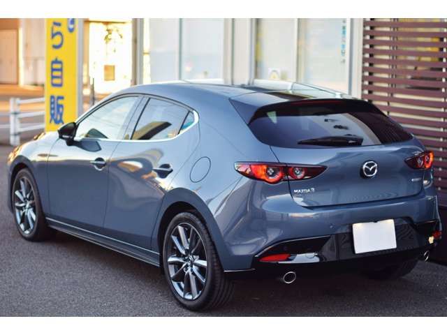 Mazda MAZDA3 2021-06 5622-2