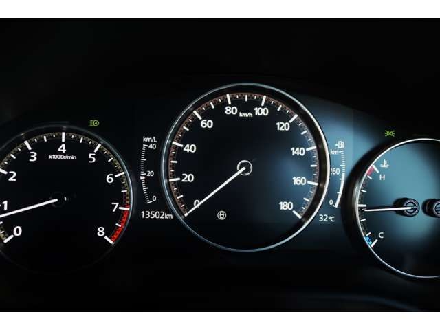 Mazda MAZDA3 2021-06 5622-16