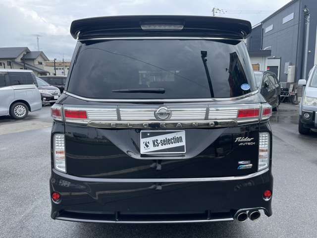 Nissan ELGRAND 2010-10 13121-3