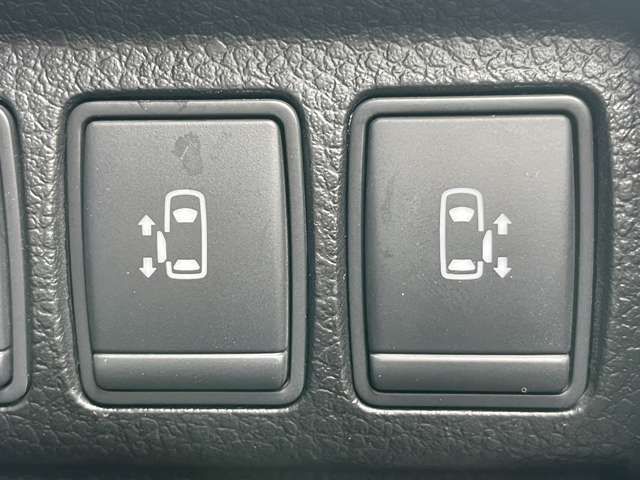 Nissan ELGRAND 2010-10 13121-7