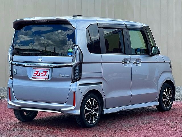 Honda N BOX CUSTOM 2018-06 4062-8