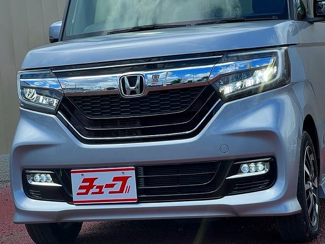 Honda N BOX CUSTOM 2018-06 4062-17