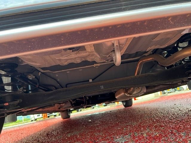 Honda N BOX CUSTOM 2018-06 4062-25
