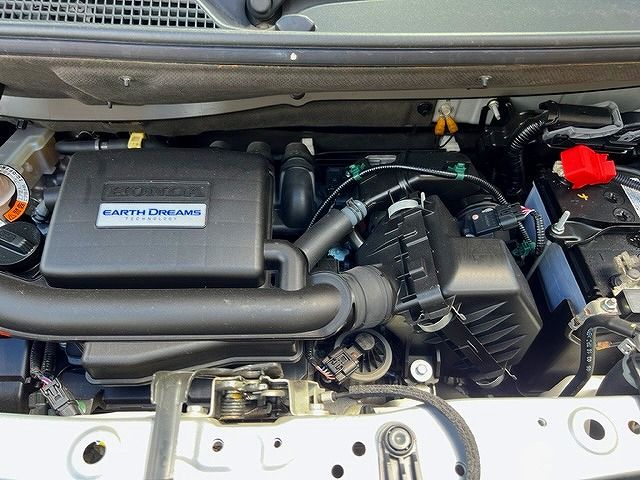 Honda N BOX CUSTOM 2018-06 4062-27