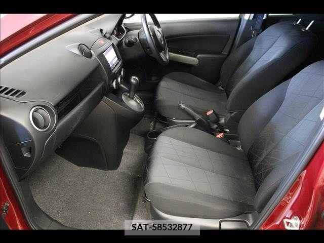 Mazda DEMIO 2012-10 267539-6