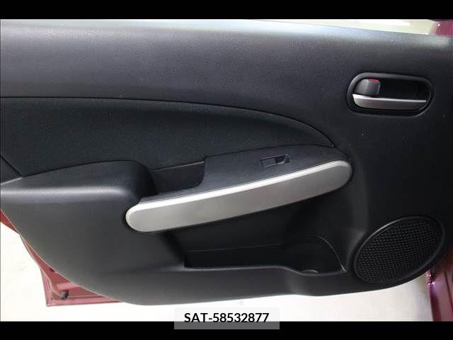 Mazda DEMIO 2012-10 267539-5