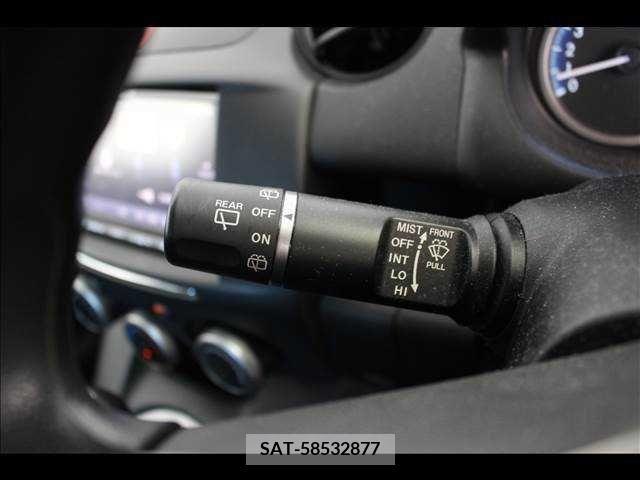 Mazda DEMIO 2012-10 267539-11