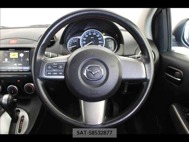 Mazda DEMIO 2012-10 267539-9
