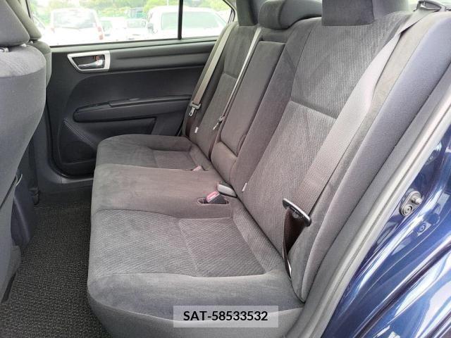 Toyota COROLLA AXIO 2016-03 358000-22