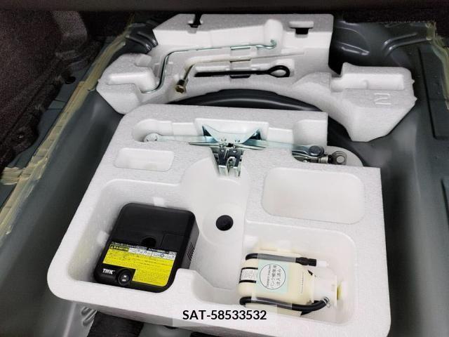 Toyota COROLLA AXIO 2016-03 358000-27