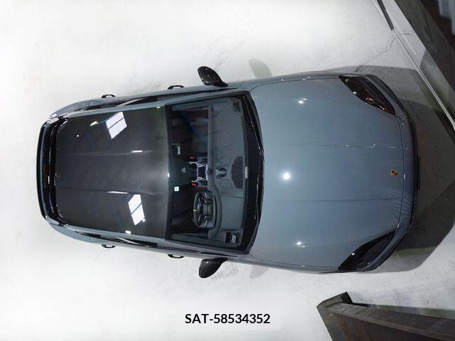 Porsche CAYENNE 2024-06 333699-13