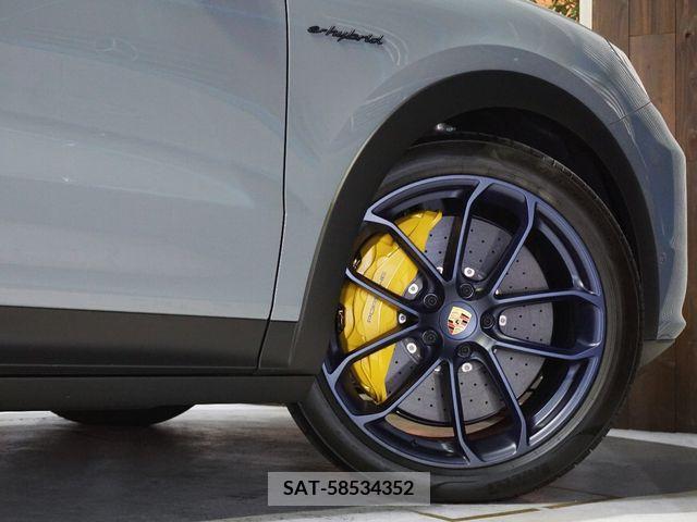 Porsche CAYENNE 2024-06 333699-8