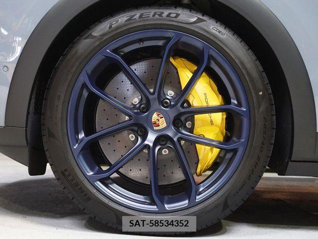 Porsche CAYENNE 2024-06 333699-10