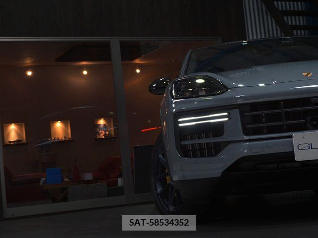 Porsche CAYENNE 2024-06 333699-6