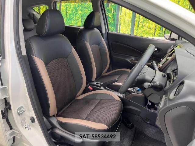 Nissan NOTE 2018-04 329615-9