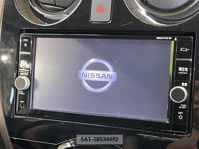Nissan NOTE 2018-04 329615-2