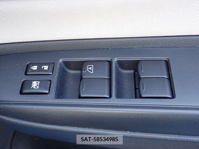 Nissan NOTE 2018-11 204637-12
