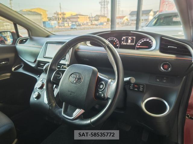 Toyota SIENTA 2016-01 213437-14