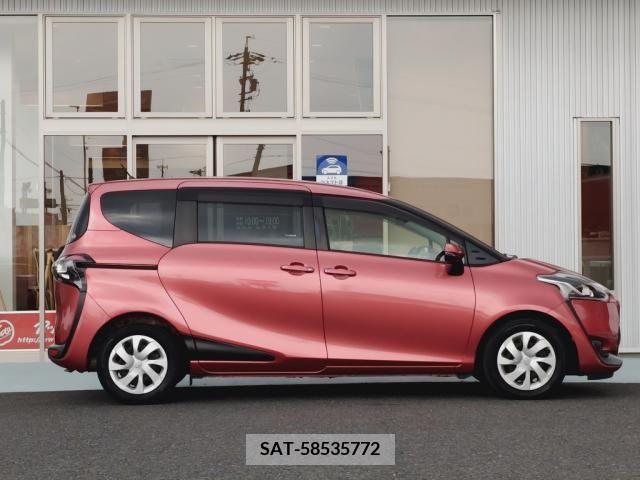 Toyota SIENTA 2016-01 213437-5