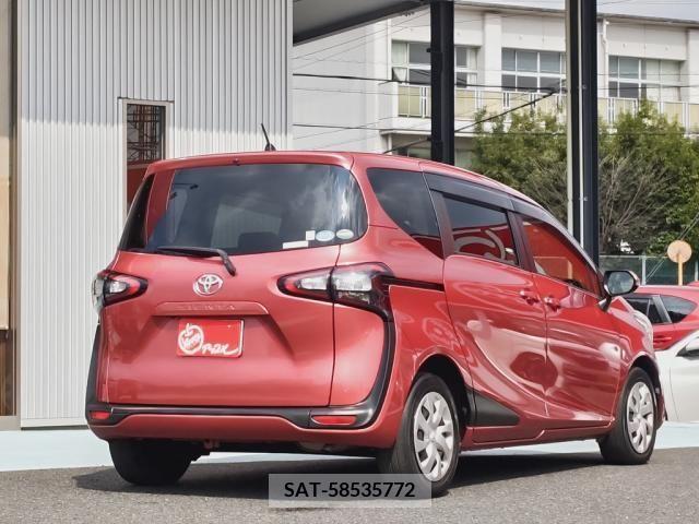 Toyota SIENTA 2016-01 213437-9