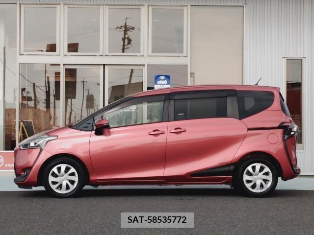 Toyota SIENTA 2016-01 213437-4