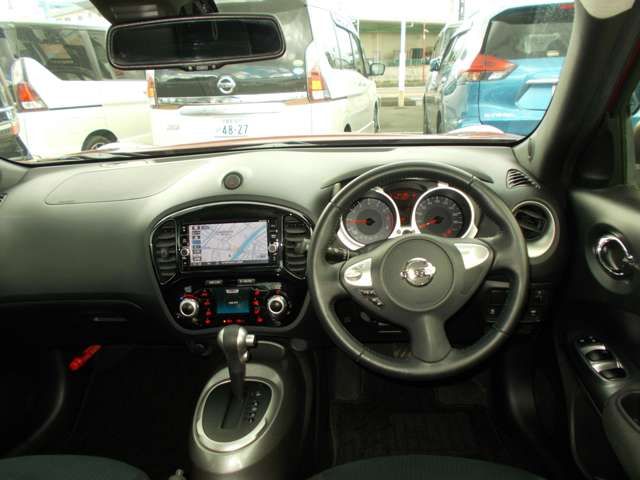 Nissan JUKE 2018-02 8543-3