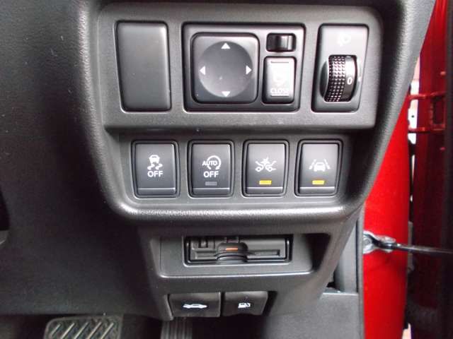 Nissan JUKE 2018-02 8543-8