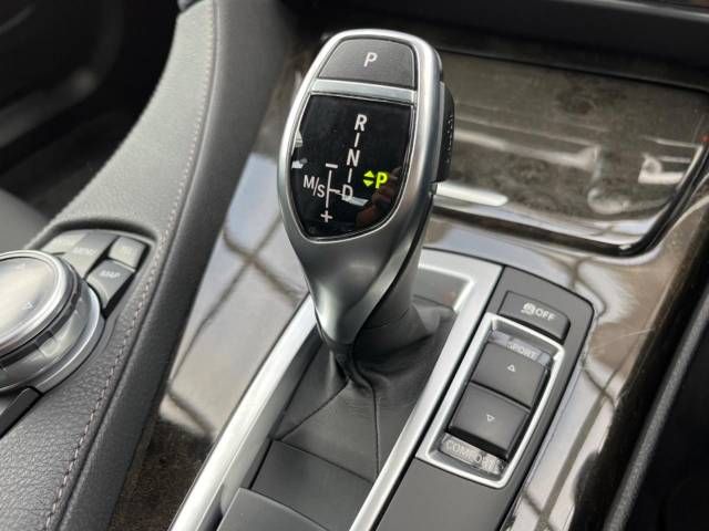 Bmw 6 SERIES 2014-09 22205-11