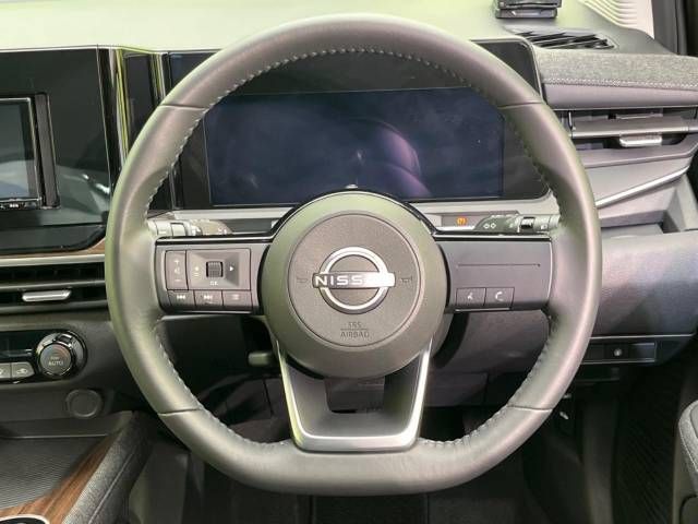 Nissan AURA 2023-06 186217-11