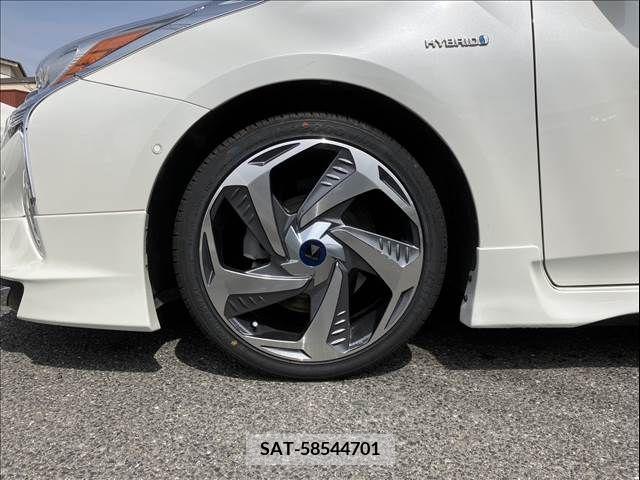 Toyota PRIUS 2016-08 322392-13