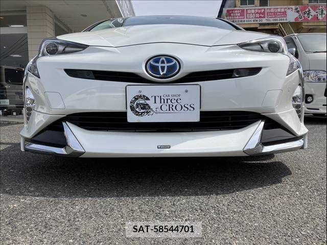 Toyota PRIUS 2016-08 322392-12