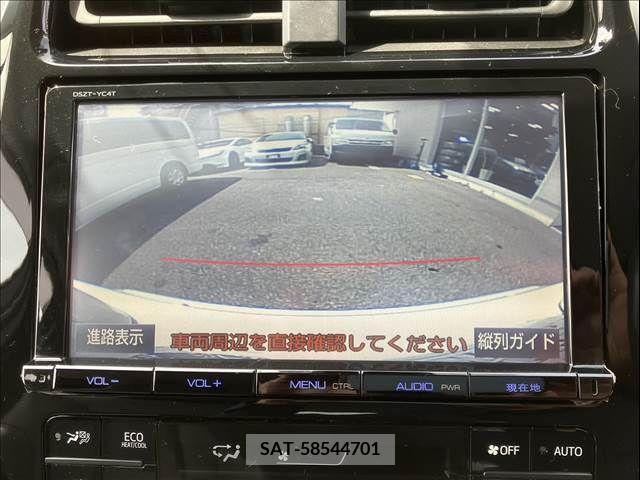 Toyota PRIUS 2016-08 322392-18