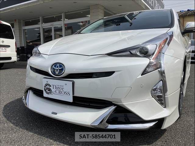 Toyota PRIUS 2016-08 322392-8