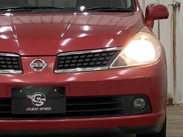 Nissan TIIDA 2008-01 188448-7