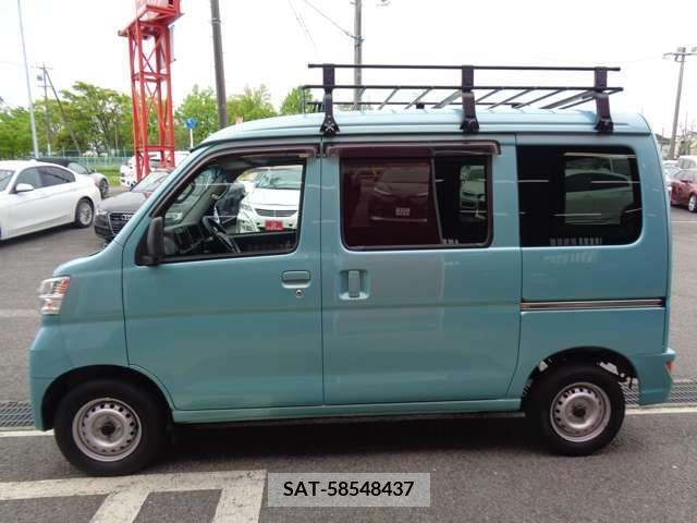 Daihatsu HIJET CARGO 2018-06 271819-4