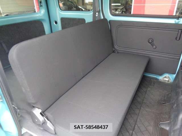 Daihatsu HIJET CARGO 2018-06 271819-9