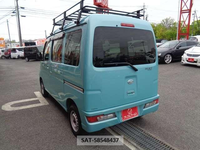 Daihatsu HIJET CARGO 2018-06 271819-5