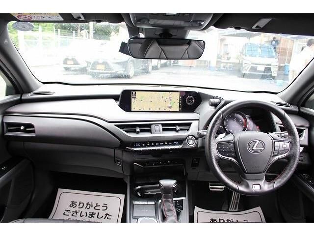 Lexus UX 2019-09 7793-17