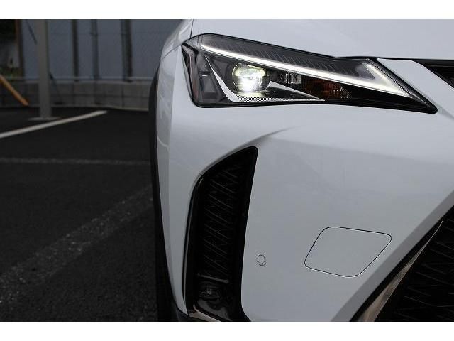 Lexus UX 2019-09 7793-10