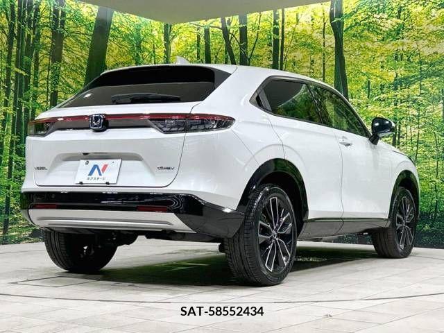 Honda VEZEL 2021-04 338488-17
