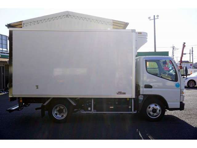 Mitsubishi CANTER 2016-02 196598-4